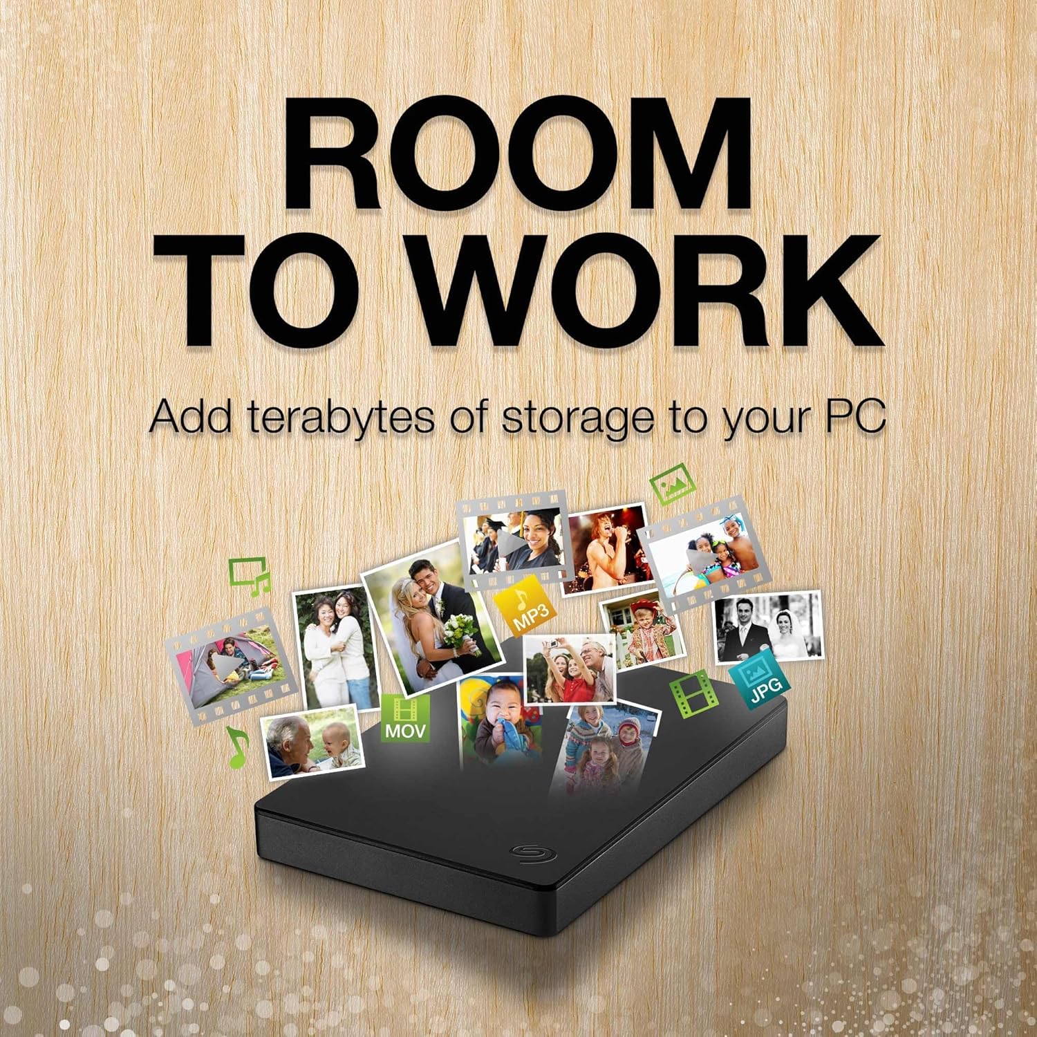 Seagate Portable 2TB External Hard Drive Portable HDD – USB 3.0 for PC, Mac, PS4, & Xbox - 1-Year Rescue Service (STGX2000400), Black